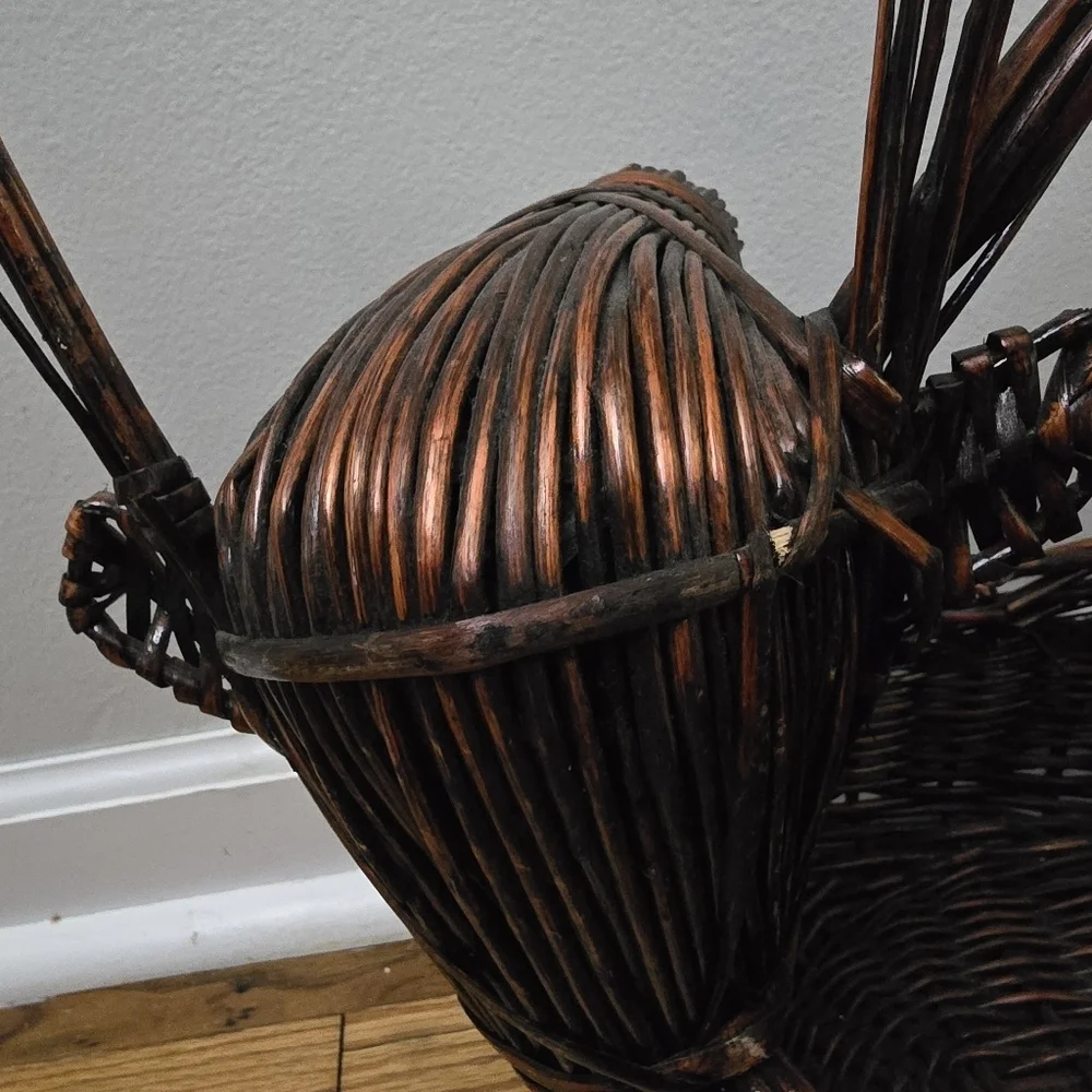 Reindeer Deer Head Woven Rattan Basket Wicker Hunting Country Wedding Christmas